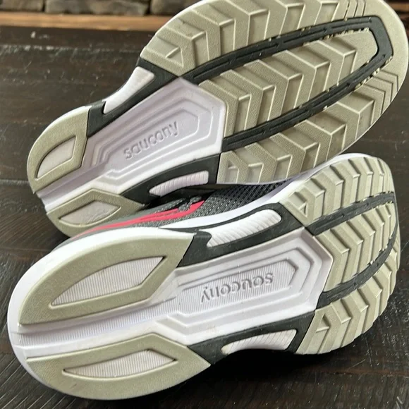 WOMEN'S SAUCONY AXON 2 Running Shoe - Picture 4 of 5